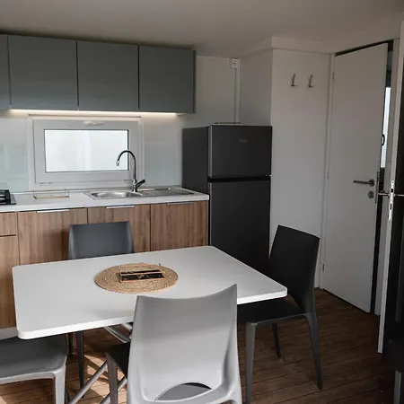 홀리데이파크 Apica Village *